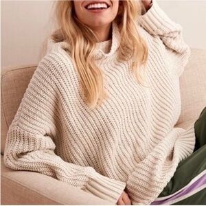 Aerie | Dreamspun Oversized Chunky Knit Mock Neck Sweater | Cream | Medium